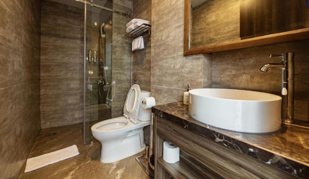 3T Hotel 41 Nguyen Thai Hoc- By Bay Luxury Hanoi Dış mekan fotoğraf