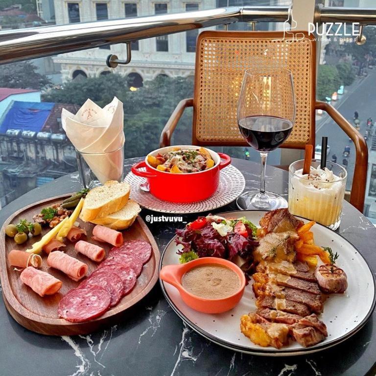3T Hotel 41 Nguyen Thai Hoc- By Bay Luxury Hanoi Dış mekan fotoğraf
